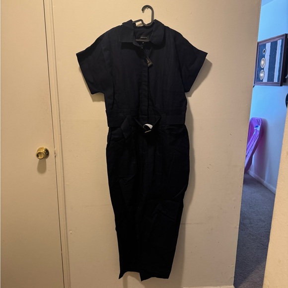 Banana Republic Linen Blend Jumpsuit // New With Tags - Picture 5 of 5